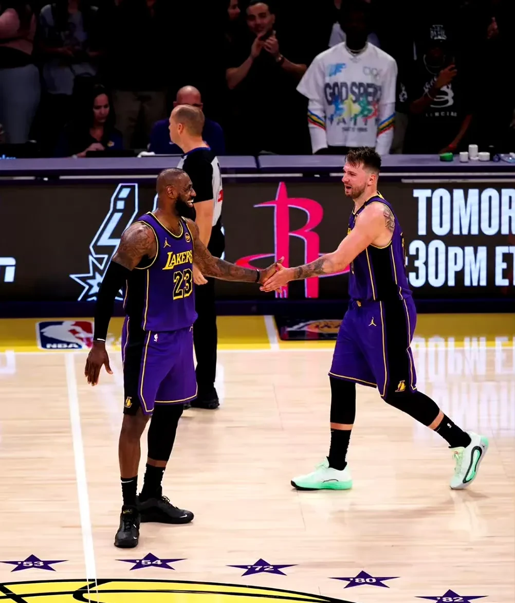 湖人队全员出战，绝不轻敌争取每一场胜利