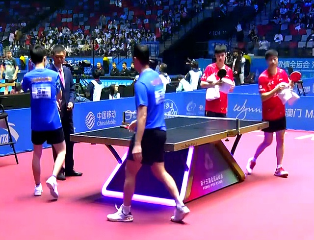 波兰乒乓球队鏖战中国乒乓球队，马龙关键制胜