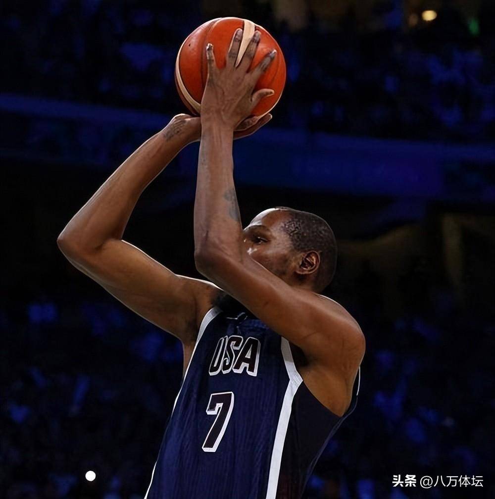 76人绝杀北京队，杜兰特关键制胜