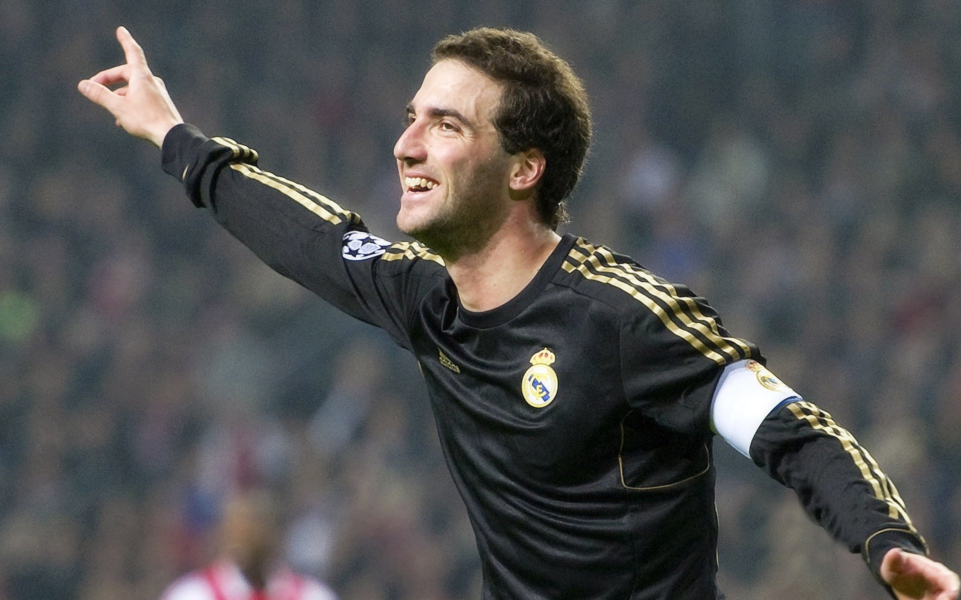 北欧风暴与东方利剑，瑞典完胜波兰，许昕展现统治级表现